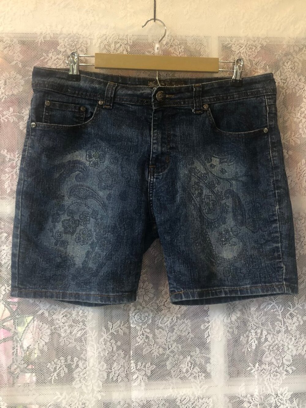 Flexi Denim Jean Shorts Women's 16 Med Wash Light Paisley Print Comfy 36" waist